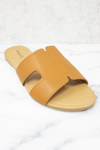 The Kate Brown Sandals | The Pink Lily Boutique