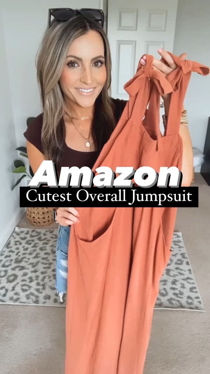 The cutest pair of overall jumpsuits! I’m wearing my true size small. I’m 5’5” 

#LTKVideo #LTKstyletip #LTKfindsunder50