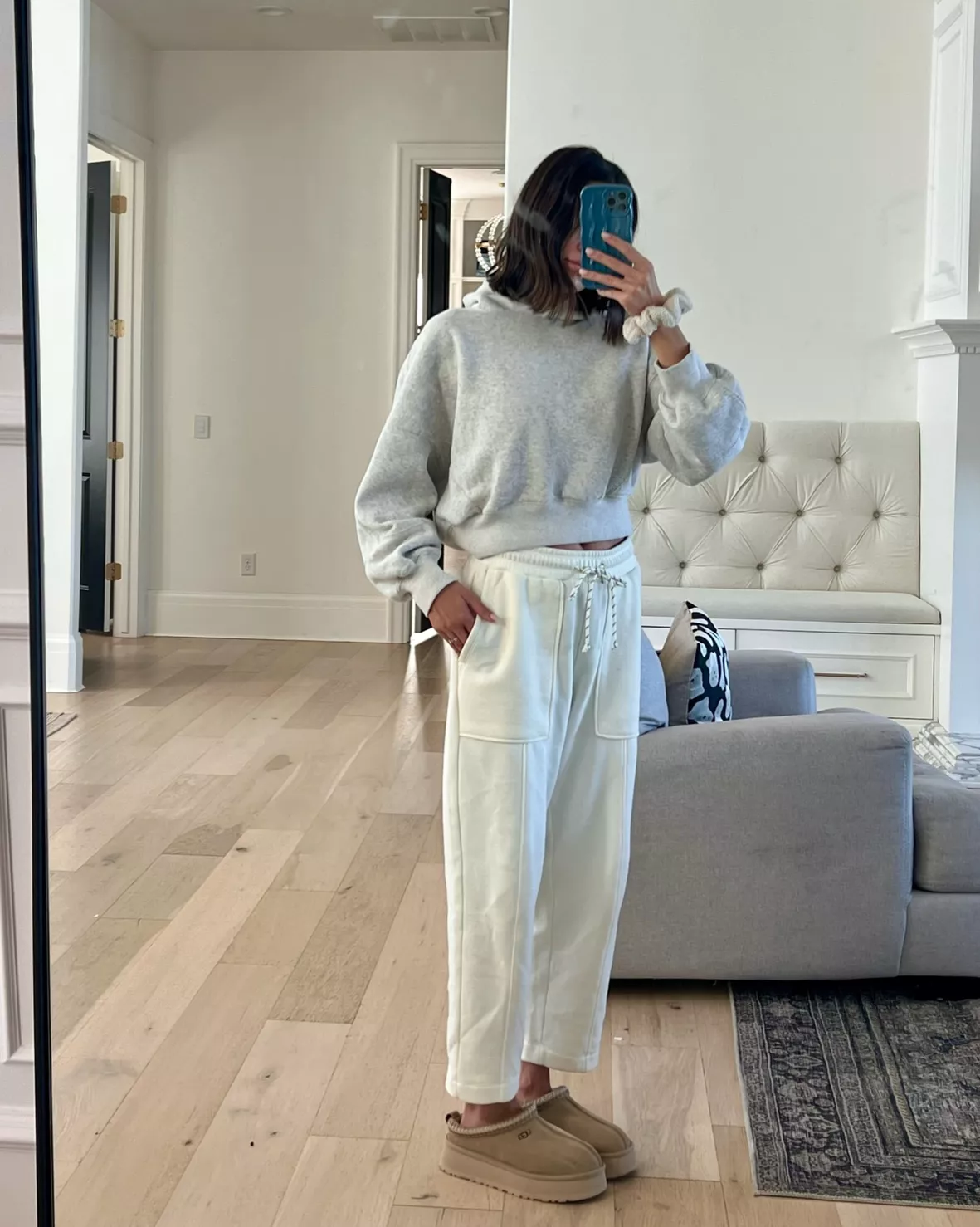 Styling my cosy sweatpants, Gallery posted by Kristine