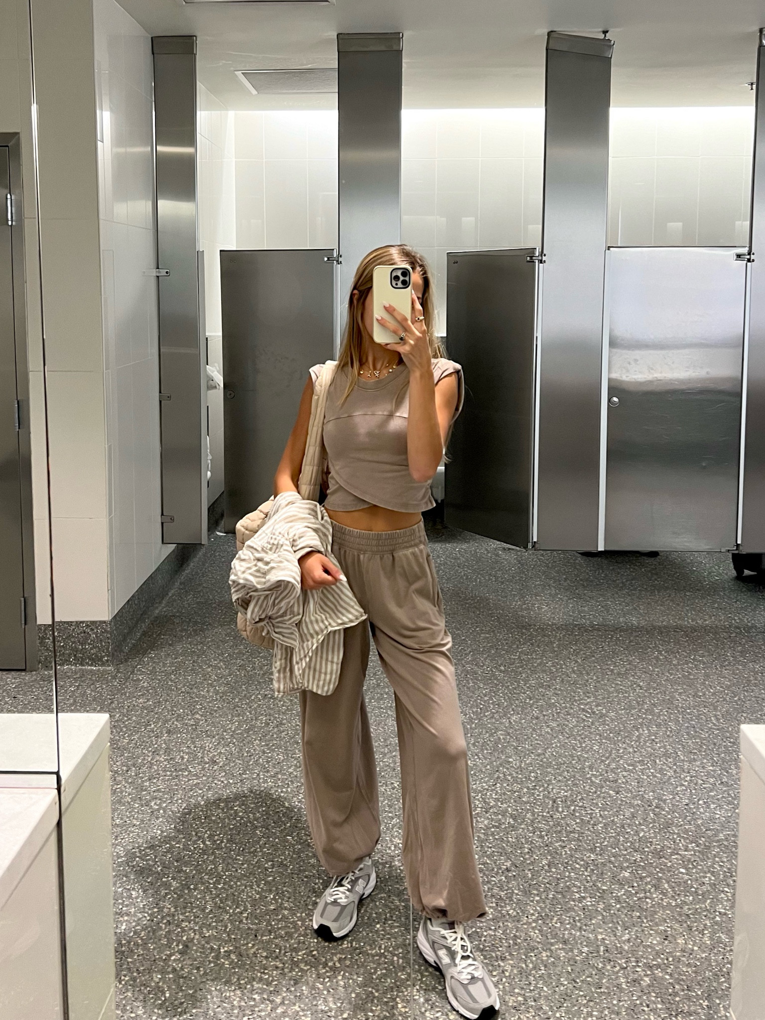 Favorite travel ootd!

#LTKstyletip #LTKfindsunder100 #LTKtravel