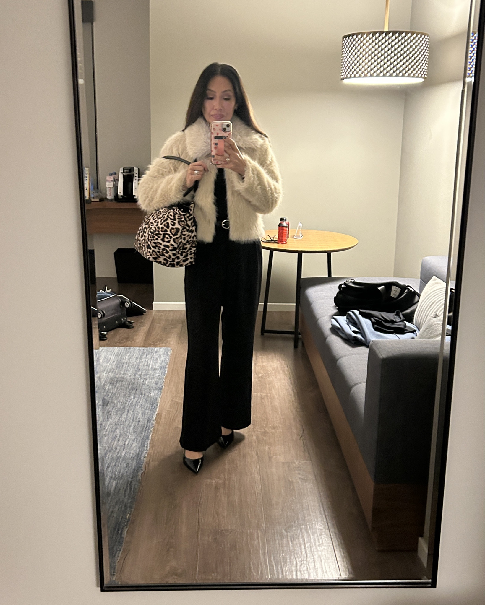I love this tote!! Easy to travel and it fits a laptop

#LTKdayinmylife #LTKmomlife #LTKOver40