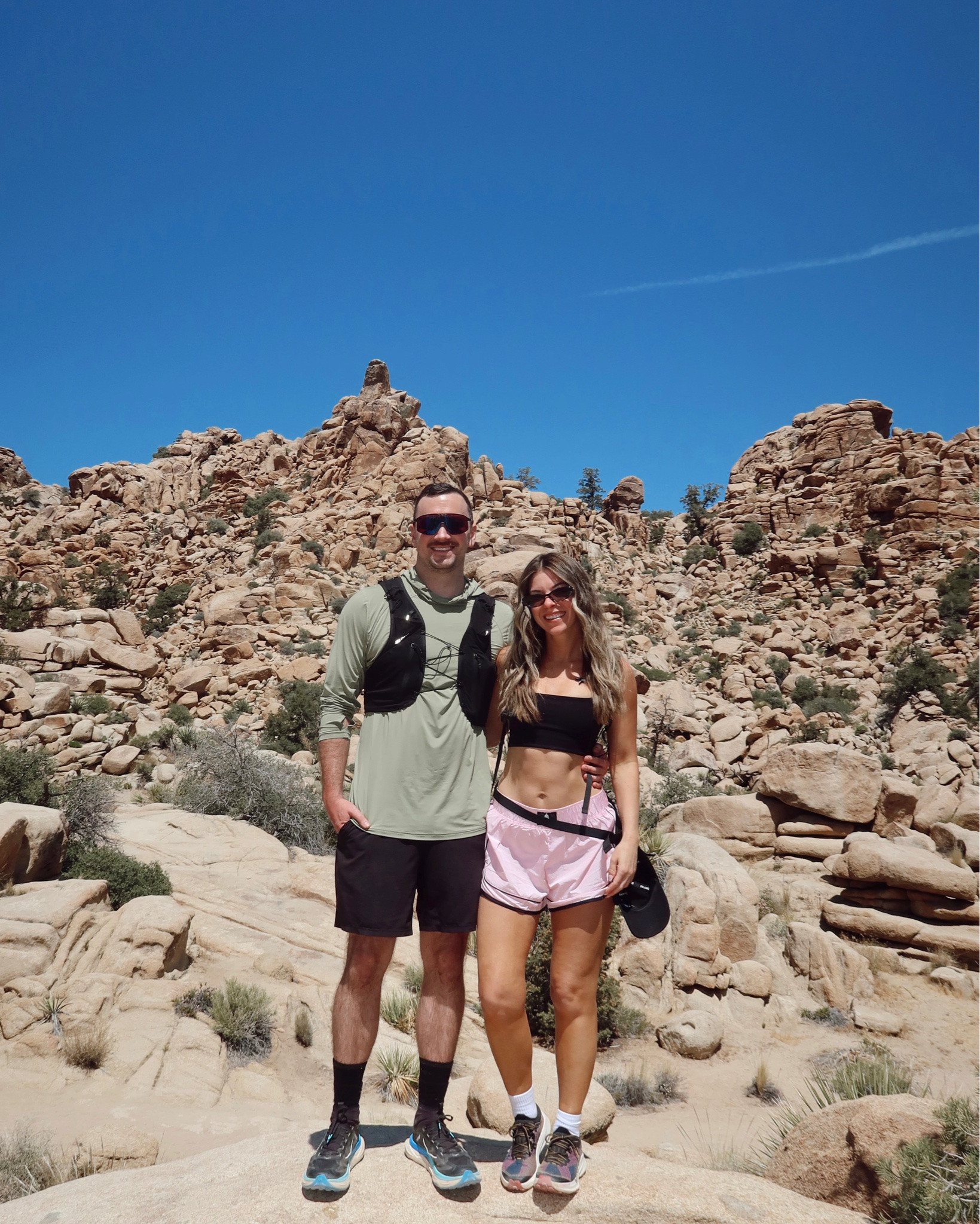 free people hiking outfit 

i do size small top and sports bra & medium bottoms

divi: emerson15

Fitness
Workout
Gym
Activewear
Hiking
Running
Puffer vest
Leggings
Sports bra

#LTKfitnessgoals #LTKActive #LTKootd