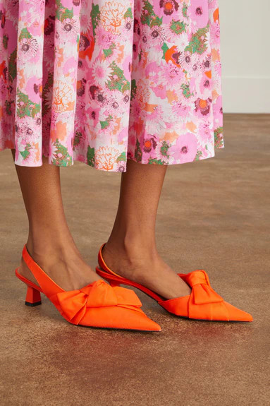 Soft Bow Kitten Heel Slingback Pump in Orangeade | Hampden Clothing