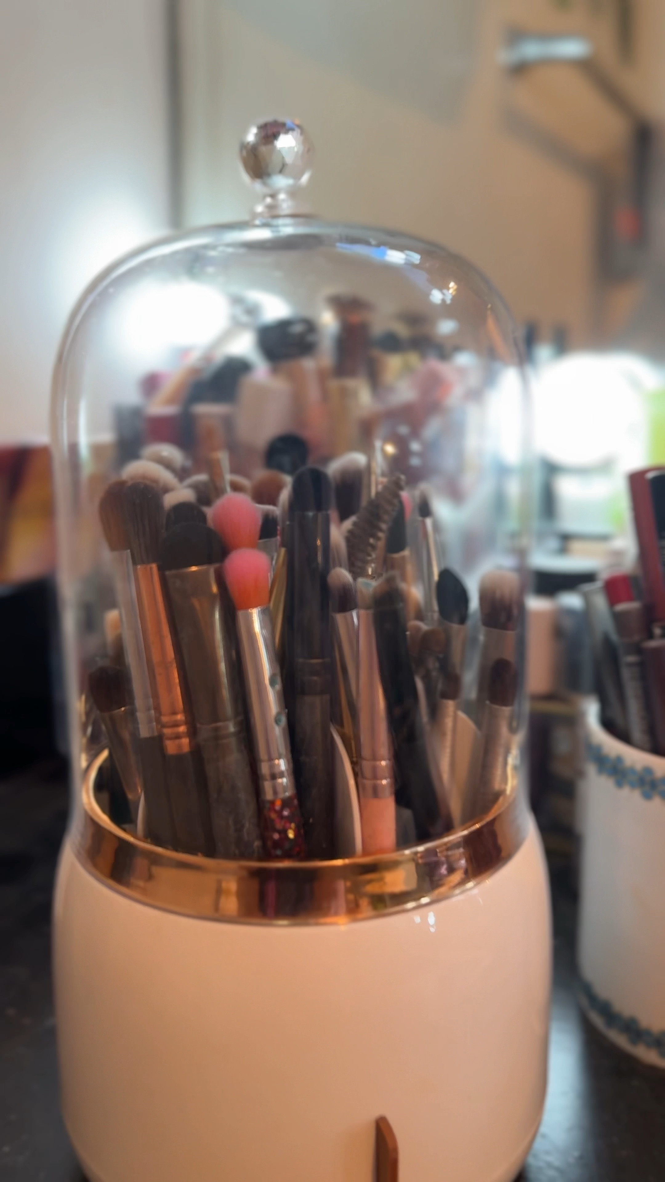 Want to keep your makeup brushes organized and cute! This keeps your makeup brushes dust free and has 7 compartments to keep your brushes super organized! 
#amazonfinds
Bathroom, bedroom, living room, organization 

#LTKfindsunder50 #LTKhome #LTKbeauty