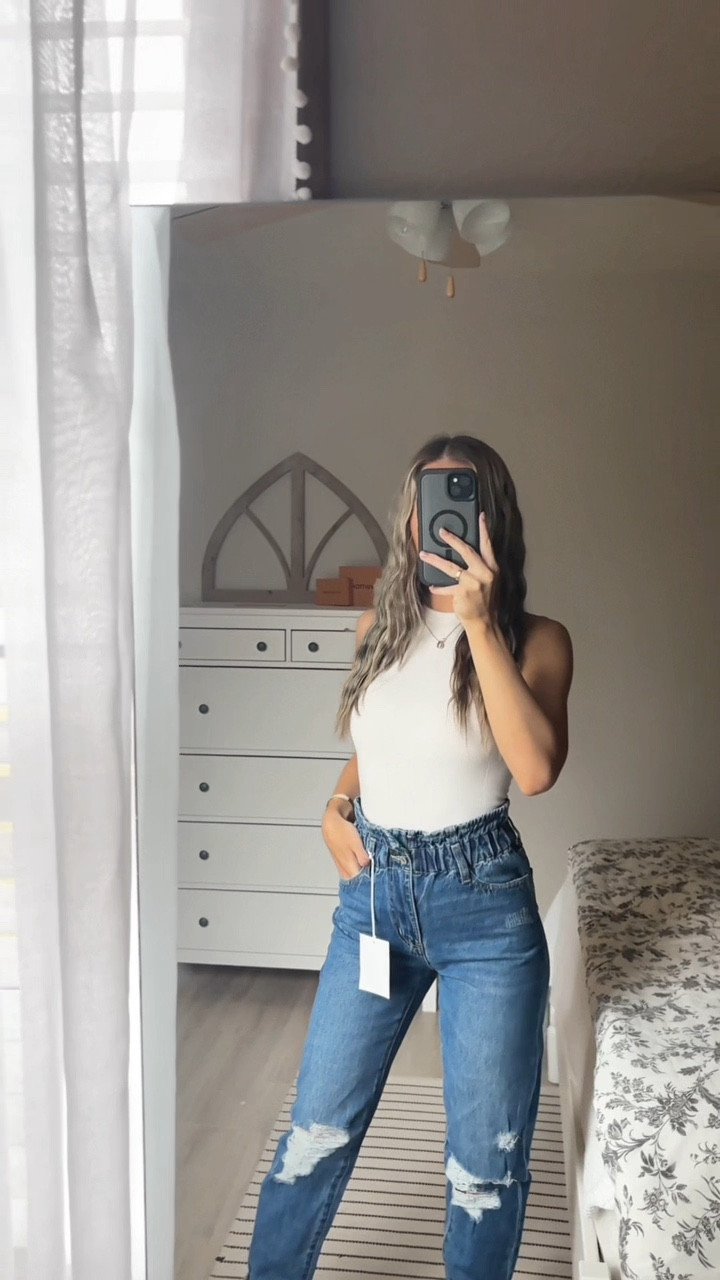 Kancan jeans, medium stretch with a high rise fit. One of the most comfortable jeans I own! 

#LTKWatchNow #LTKBeauty #LTKStyleTip