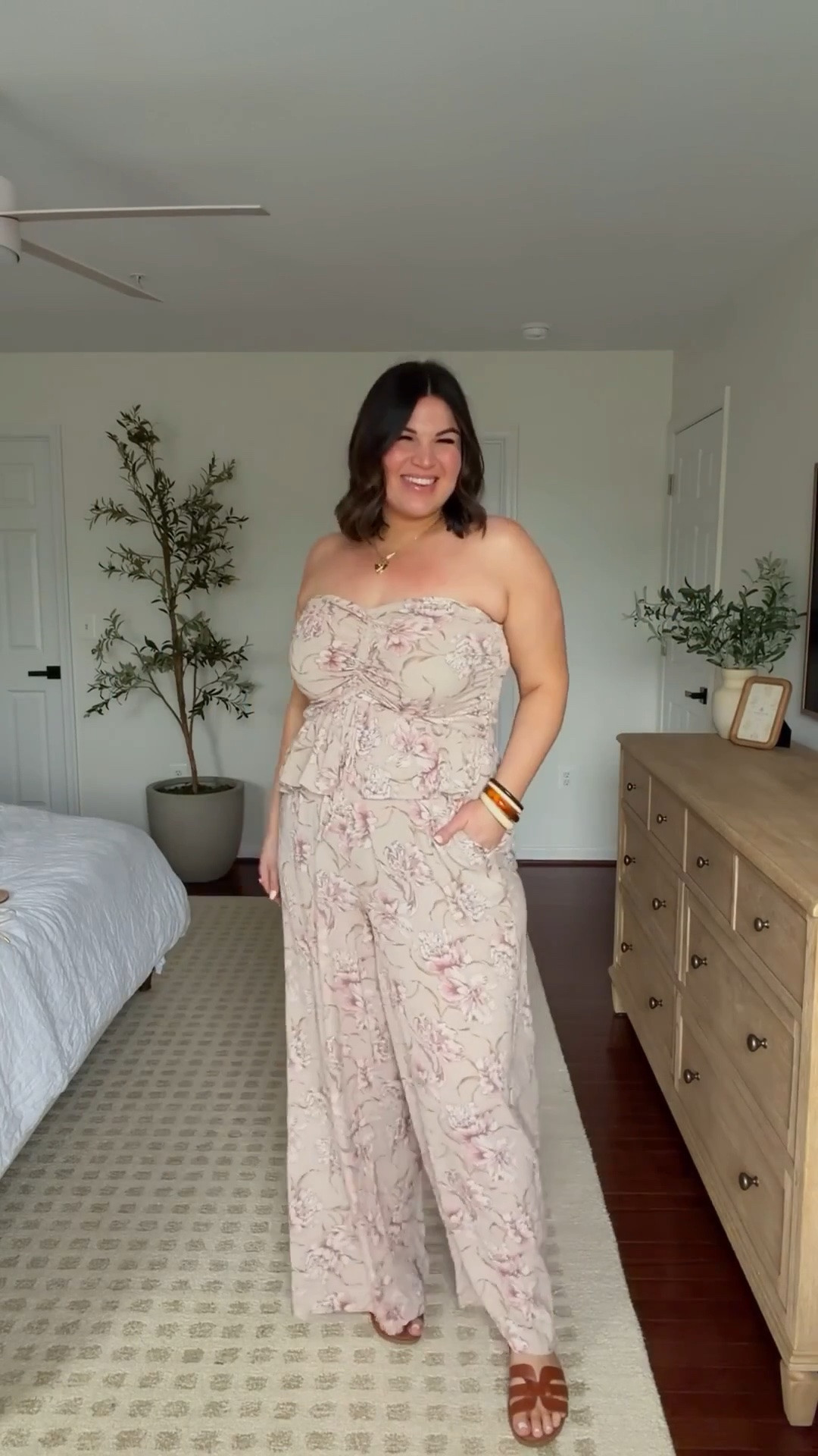 Spring outfit from @Torrid  

Top- size 00
Pants- size 0 tall

#LTKMidsize #LTKTall #LTKootd