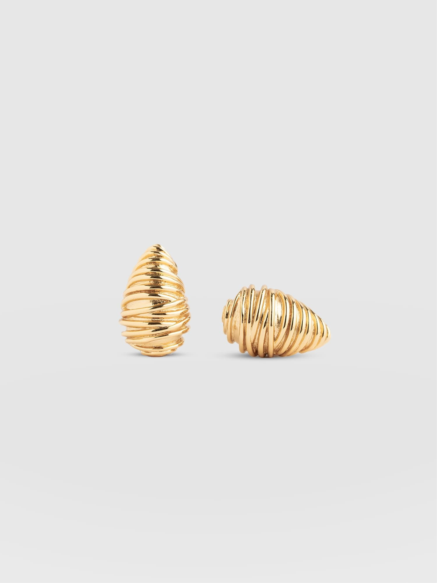 Teardrop Swirl Earrings - Gold | Saint + Sofia UK