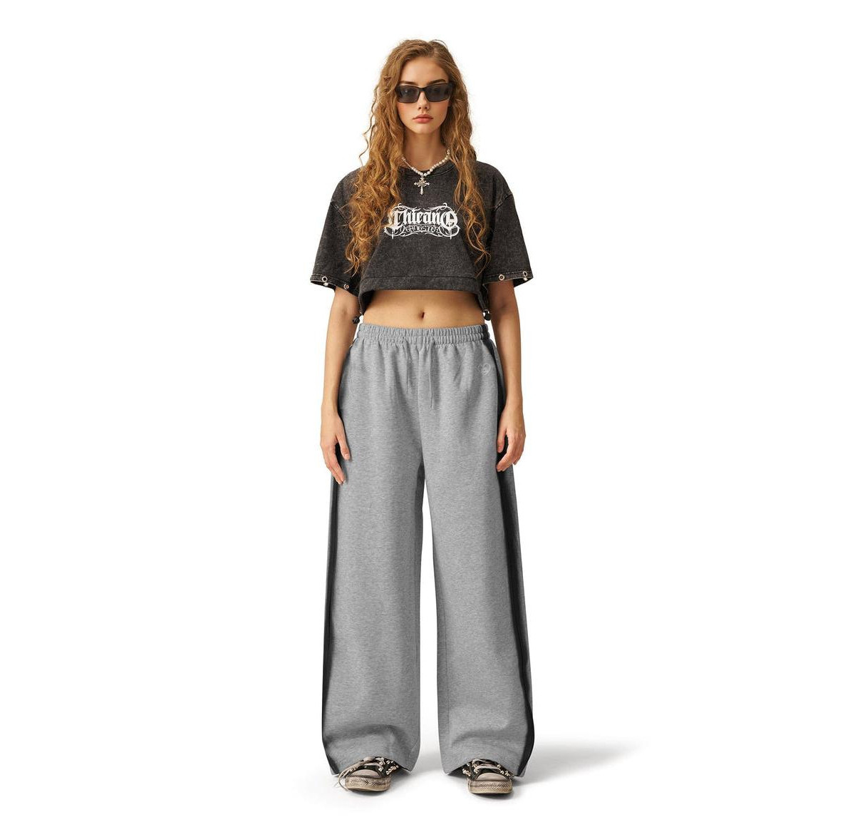Aelfric Eden Women's Graffiti Heart Baggy Sweatpants - Grey | Macy's