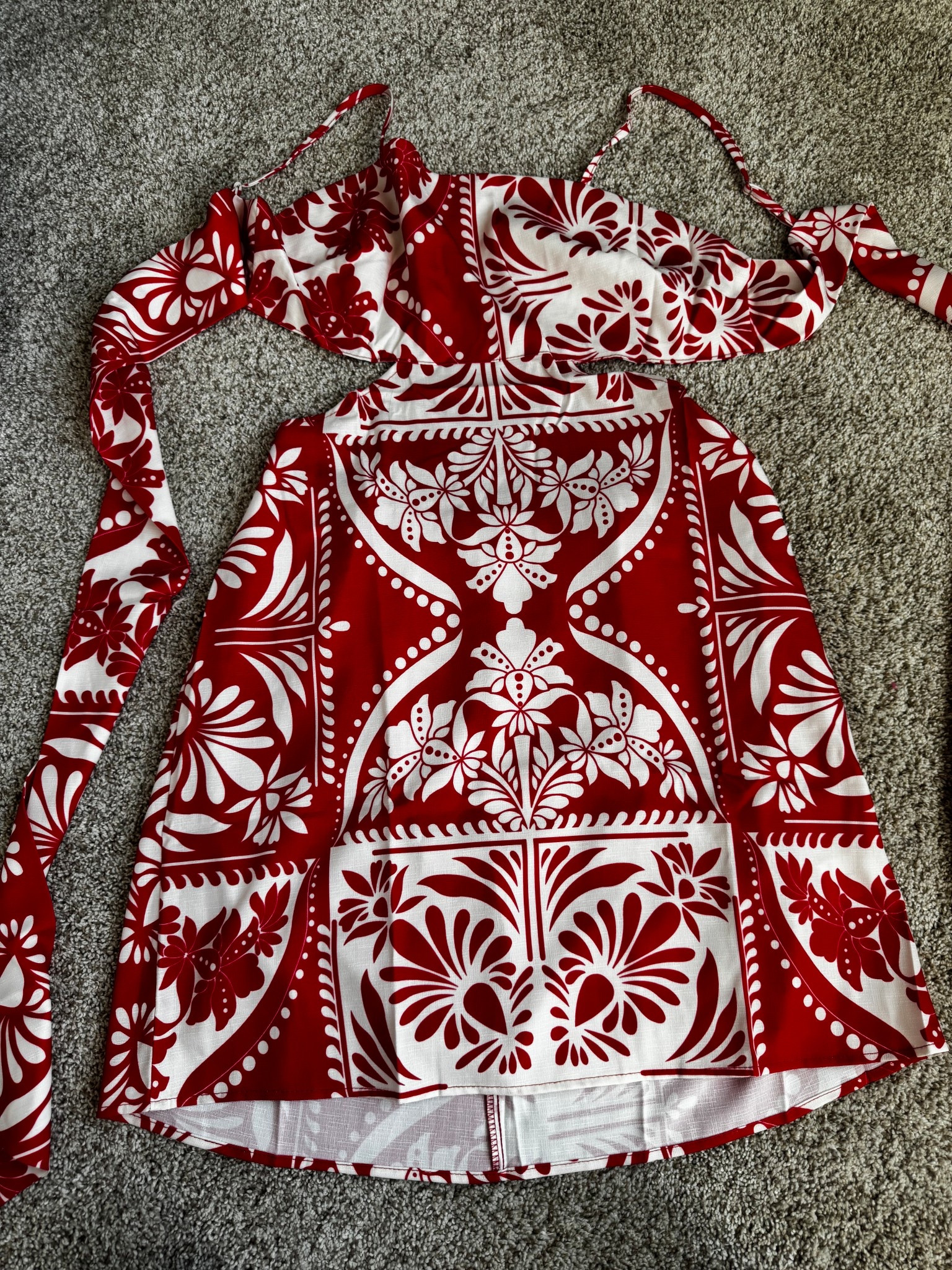 Open/tie back moment 

#LTKWedding #LTKSaleAlert