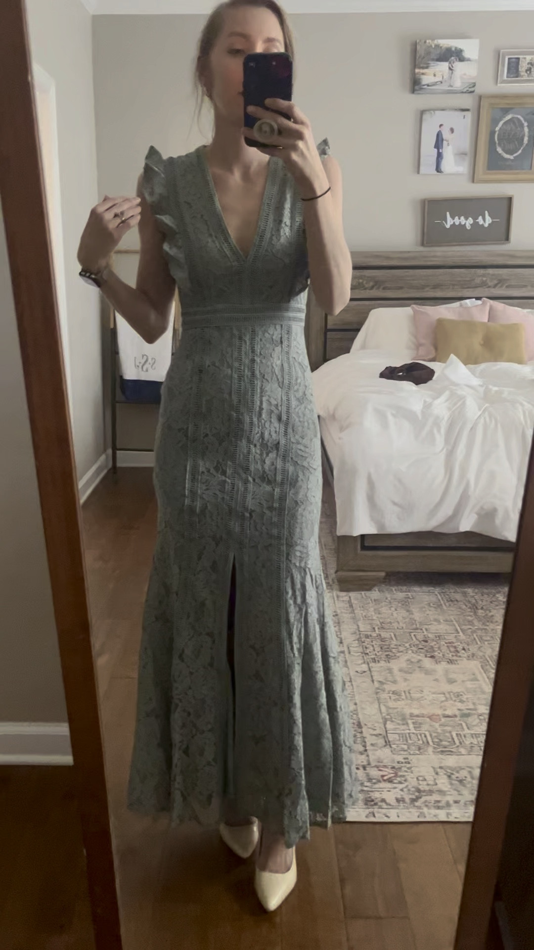 Obsessed with this dress! I got it on clearance so I’m sure it won’t be around for long! 

#LTKwedding #LTKfindsunder50 #LTKbeauty