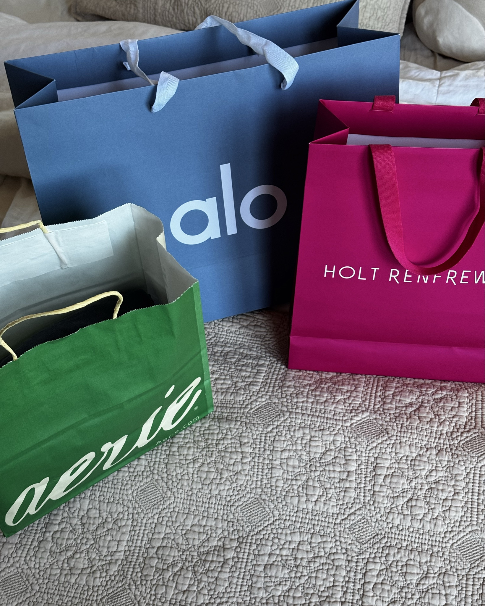 Haul
Shorts - xxs
Top - s
Pants - xxs
Bra - 32d