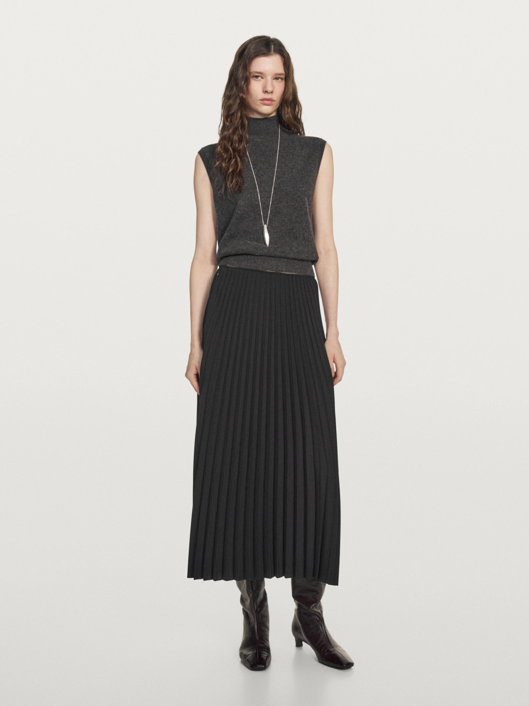 Long pleated skirt | Massimo Dutti US