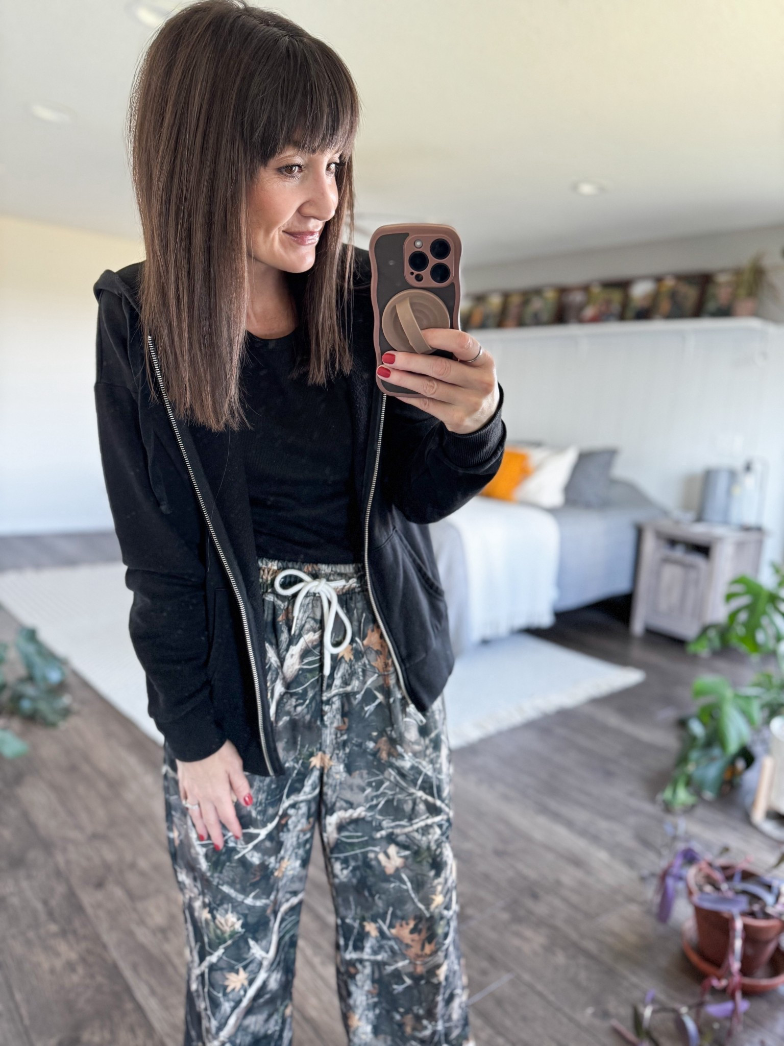 All about comfy when I’m home, but who says you can’t wear this out in public!

Tank: medium 
Jacket: small 
Pants: small 

#LTKU #LTKFindsUnder50 #LTKootd