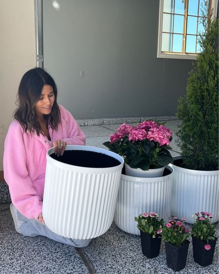 These under $30 white planters were such a good find that I had to get a few of them for our house 🩷 adding some flowers to these would make a great Mother’s Day gift! 

White planter, white pot, gardening, Mother’s Day gift, gift for her, mom gift, Walmart, ribbed planter, home decor, porch decor, patio decor, free people, pink jacket, Christine Andrew 

#LTKhome #LTKSeasonal #LTKfindsunder50