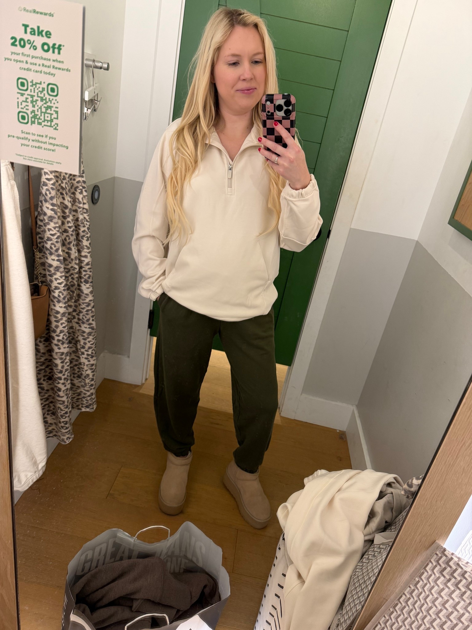 Lululemon//softstreme//two piece set//matching sets//brushed ivory//ivory//aerie//joggers//comfy sets//pregnancy//postpartum//bump friendly//athletic wear//workout gear//ugg//boots//sand//ugg platform ultra mini//ultra mini uggs//platform Uggs//winter boots//winter fits//outfits

#LTKSaleAlert #LTKFindsUnder50 #LTKBump