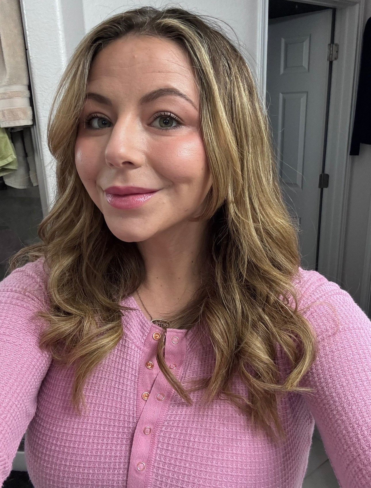 So girly and cute and all the things 
💅🩷✨ and a makeup routine in 7 minutes or less- go ahead and say less! 

#LTKFindsUnder50 #LTKBeauty #LTKWorkwear