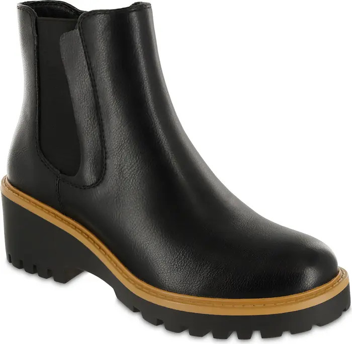 Ezri Chelsea Boot (Women) | Nordstrom Rack