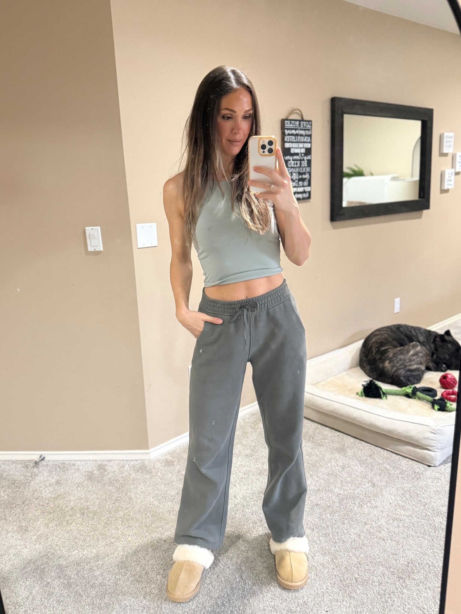 Amazon style favorite pants and top size small. Winter outfit. Winter lounge. Top is double lined

#LTKSeasonal #LTKActive #LTKHoliday