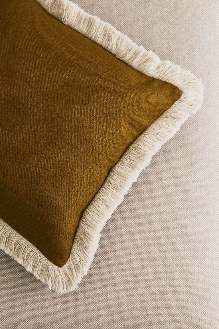 Linen-blend Cushion Cover with Fringe | H&M (US + CA)