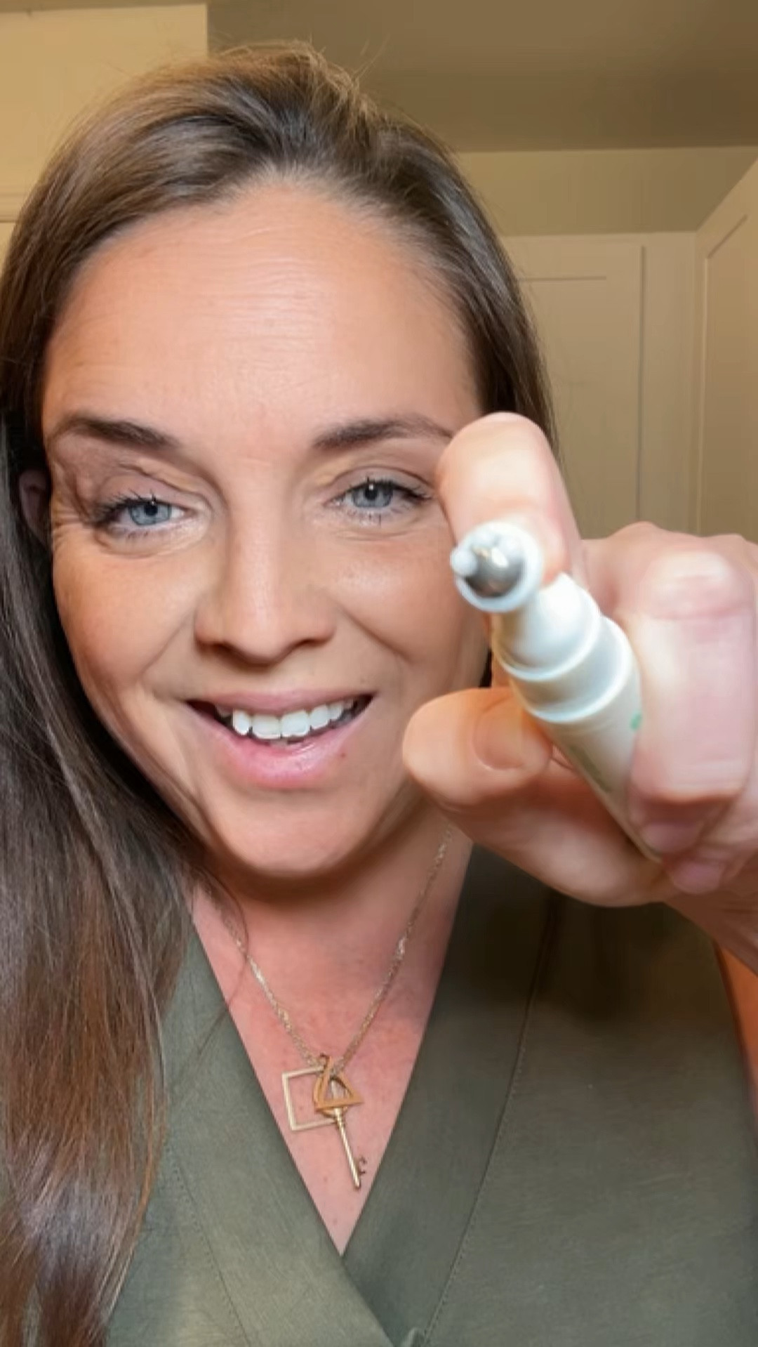 Late nights and early mornings show up under my eyes first, so I’ve been using this green tea caffeine bright-eye serum. The cooling rollerball applicator feels amazing and helps depuff tired eyes while brightening the under-eye area.

Perfect little morning skincare step.

Shop it through my link.

#LTKbeauty #LTKskincare #LTKunder50 #beautyfinds #skincareroutine #kbeauty 