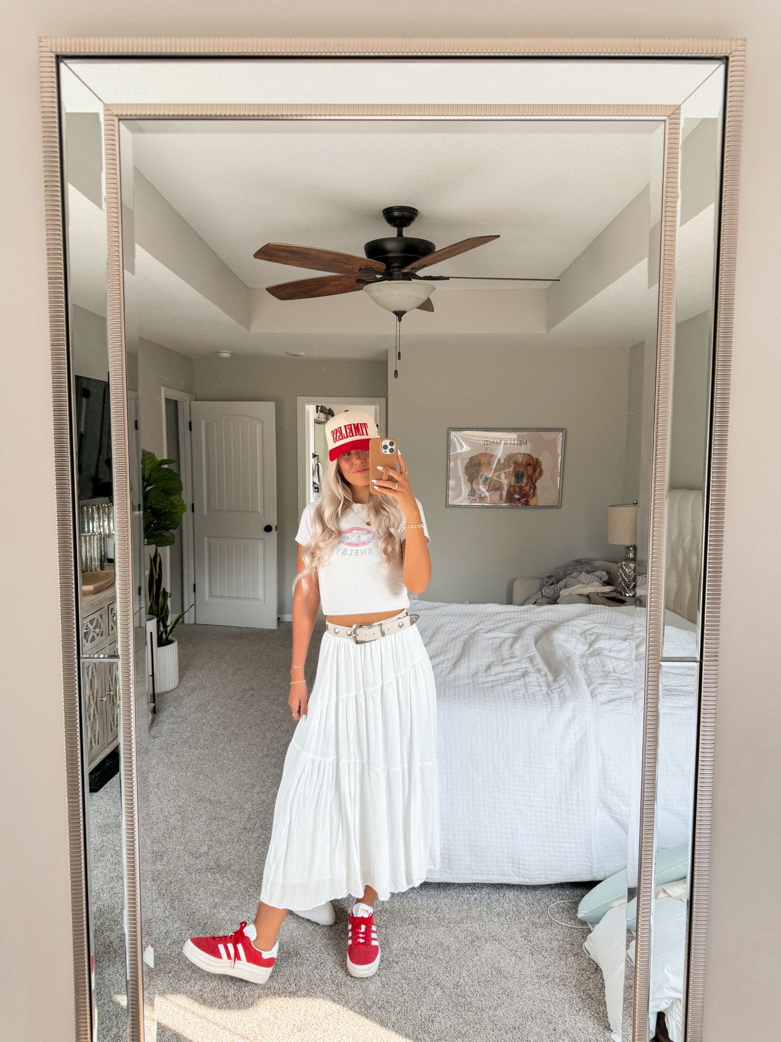 size small in amazon skirt and size xs in tee. size xs/ in belt. size down half size in sneakers 

#LTKStyleTip #LTKFallSale #LTKFindsUnder50