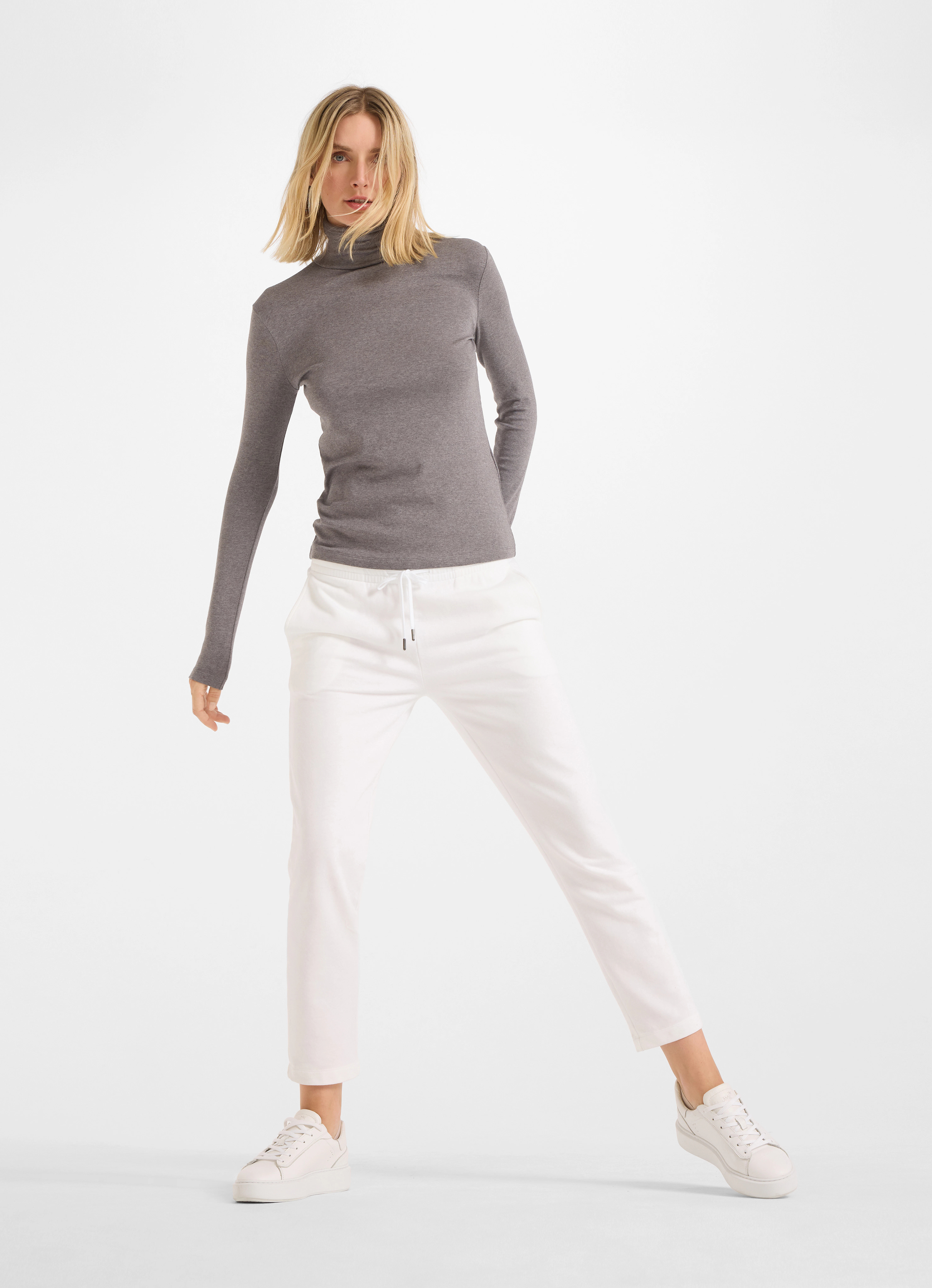 Modal Longsleeve Anina in Grau | Longsleeves online kaufen bei JUVIA | Juvia DE