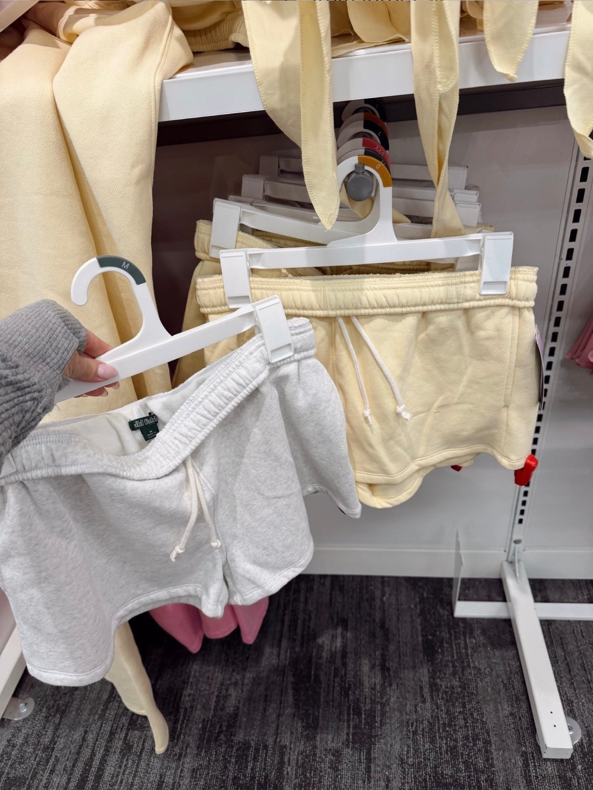 Drawstring sweat shorts in yellow gray 

#LTKgrwm #LTKootd #LTKSeasonal