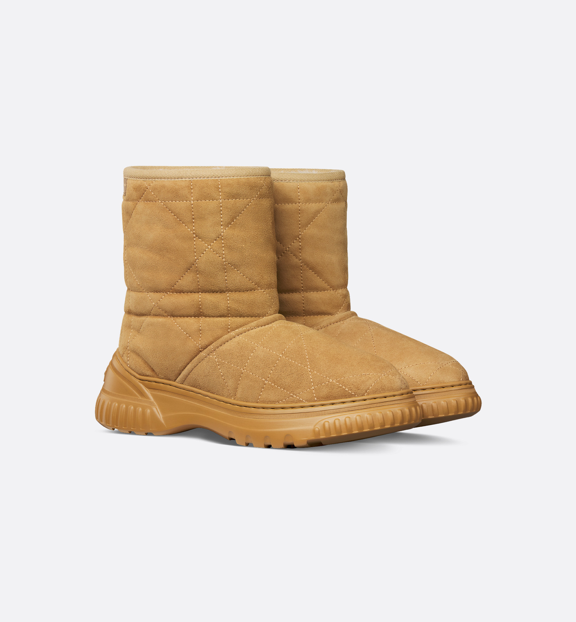 Dior Frost Ankle Boot Camel Cannage Suede and Ecru Lambskin Shearling | DIOR | Christian Dior Parfums UK