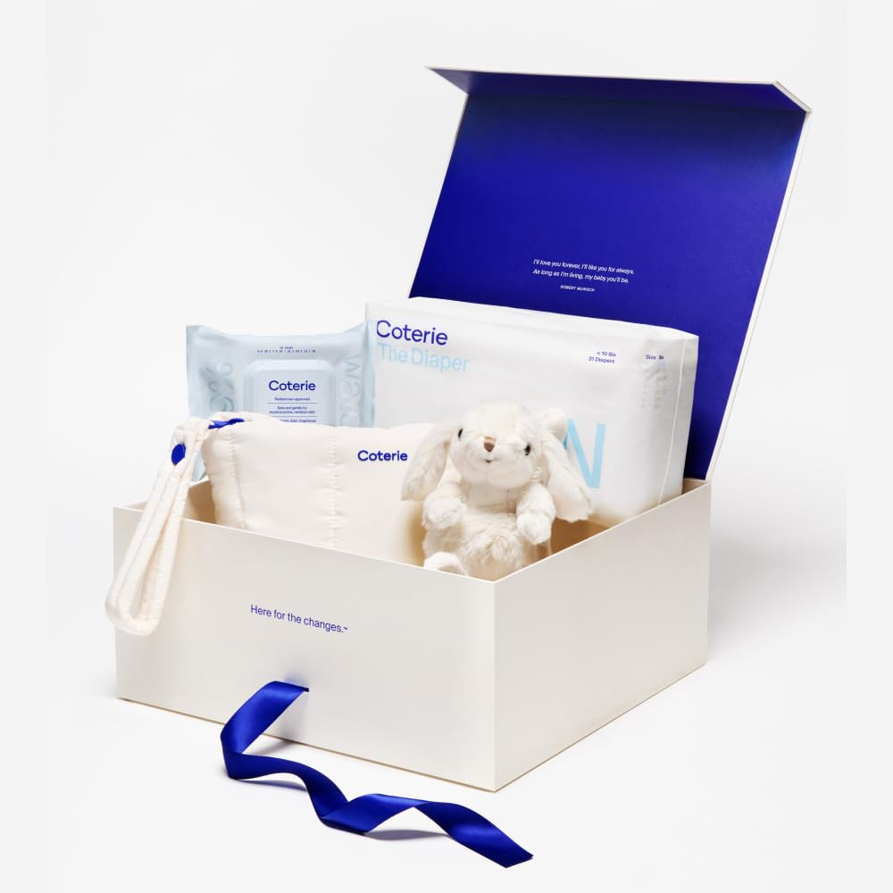 Coterie The Newborn Gift Set, Diapers Newborn (31 Count) Size 1 (33 Count) 1 Wipe Pack (18 Count)... | Amazon (US)