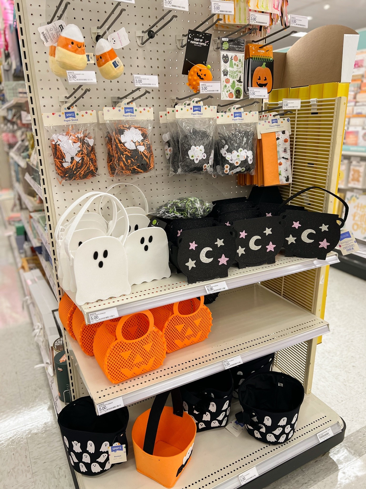 Boo basket finds 

Target finds, Target style, spooky season, boo basket, Halloween gifts

#LTKKids #LTKSeasonal #LTKmomlife