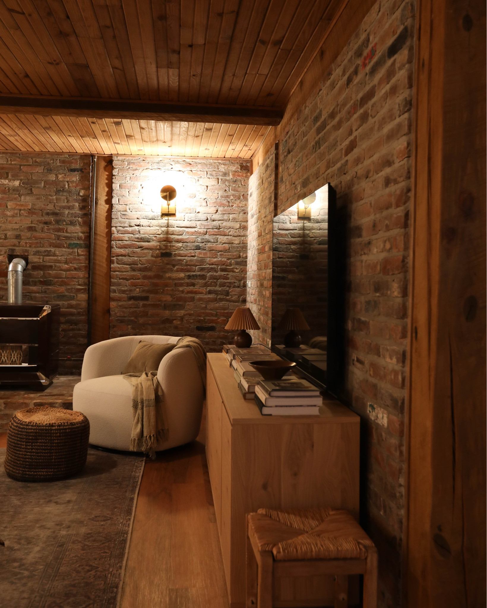 the coziest basement makeover, just needs a Christmas tree and holiday lights ♥️🌲💡

#LTKFindsUnder100 #LTKHome #LTKSaleAlert