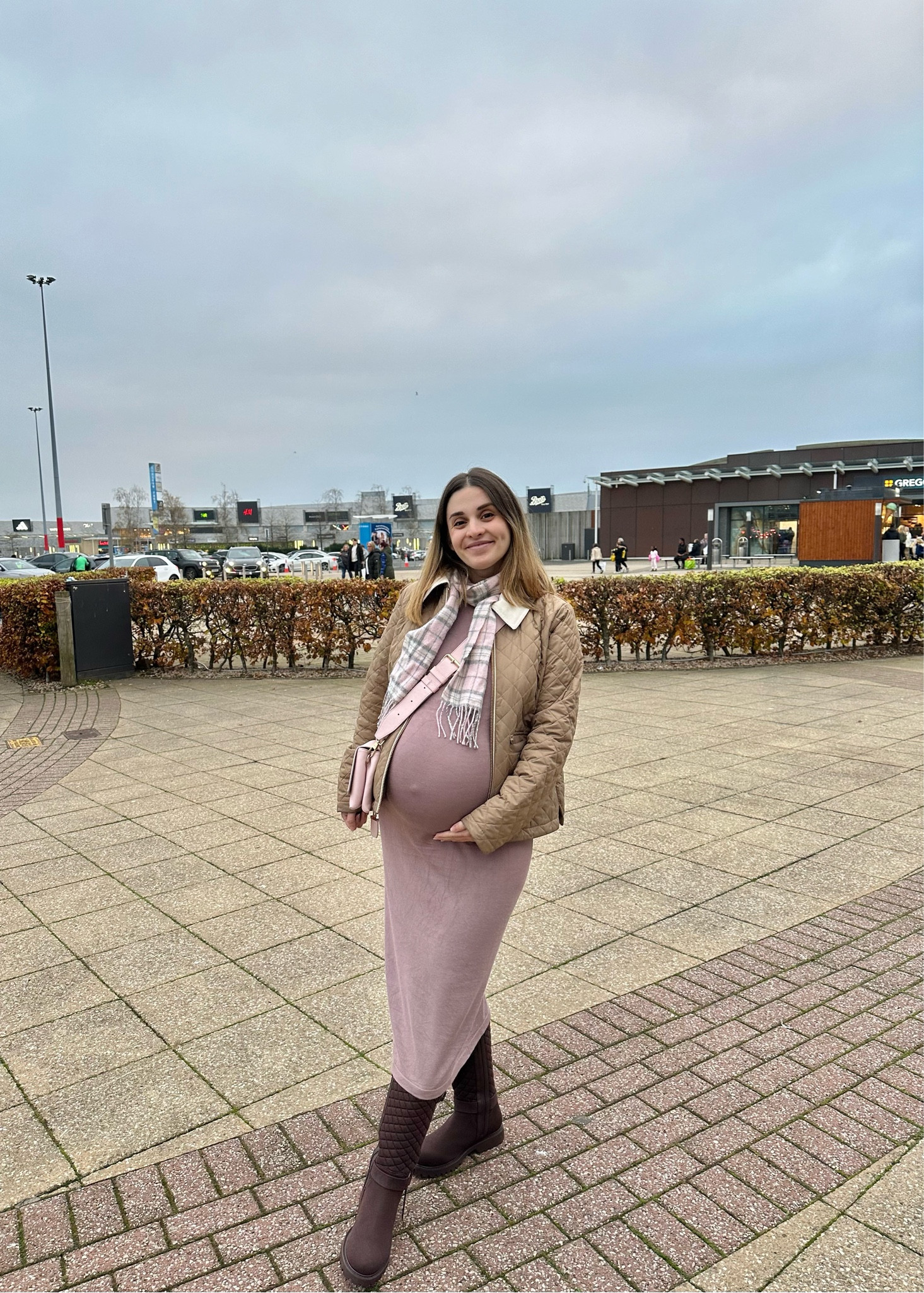 40 weeks 5 days outfit 🤰✌🏻 comfy is the key 


#LTKautumn #LTKmodest #LTKmaternity