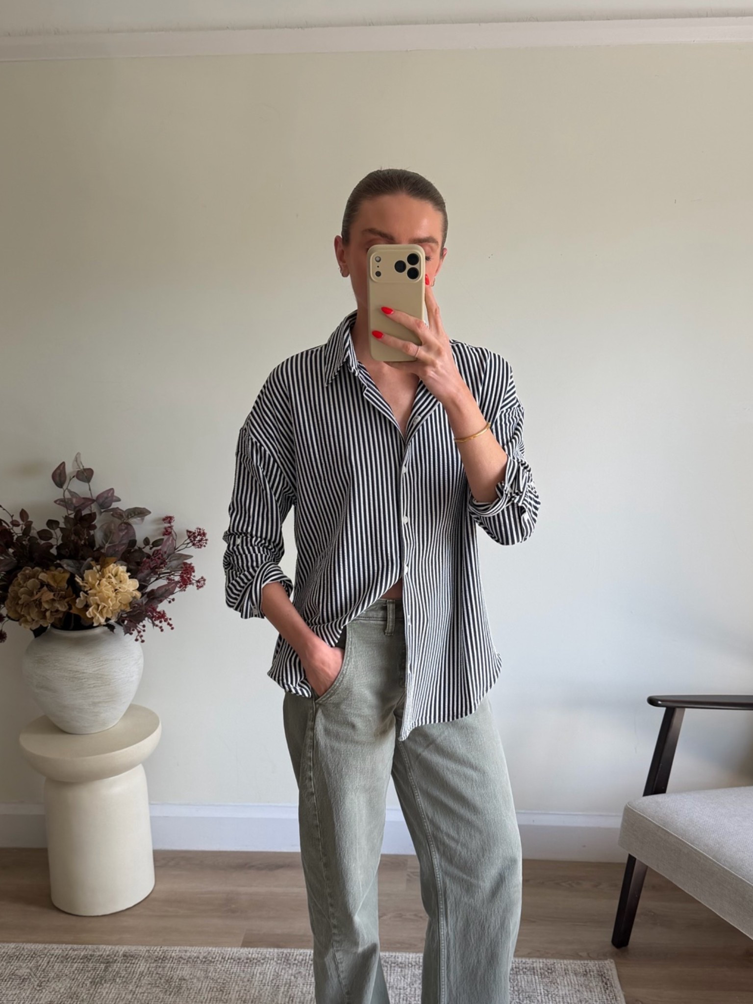 Striped shirt & olive green barrel leg jeans 
Small in the shirt -runs big 
25 long in the barrel legs 
I’m 5ft 6 
Up to 25% off this weekend & use: AFEMILY for an extra 15% off 

From 8/5/26 - 11/5/26 in UK and Europe. Excludes clearance and gift cards. See details online
AD

#LTKuk #LTKspring