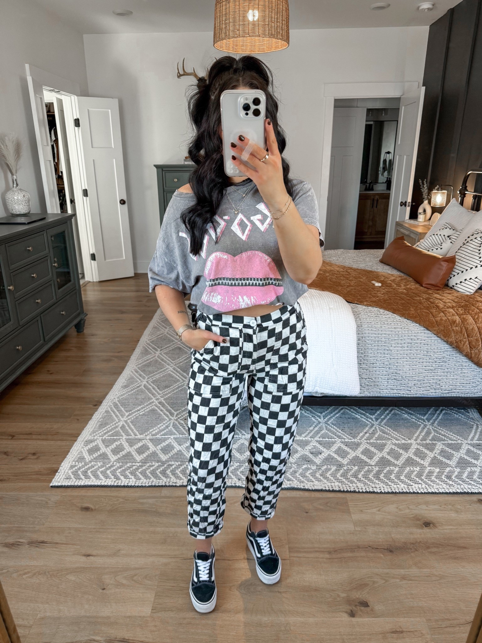 Band Tee Outfit 💕

Tee — s/m
Lace Tank — small
Pants — small

These checkered pants are a spring must have for me! They’re so comfortable & I love the print of course 😍 I styled them with this band tee layered over a black lace tank! Finished the look with my platform vans for a fun alternative vibe. 🖤 



#LTKShoeCrush #LTKFindsUnder100 #LTKFindsUnder50