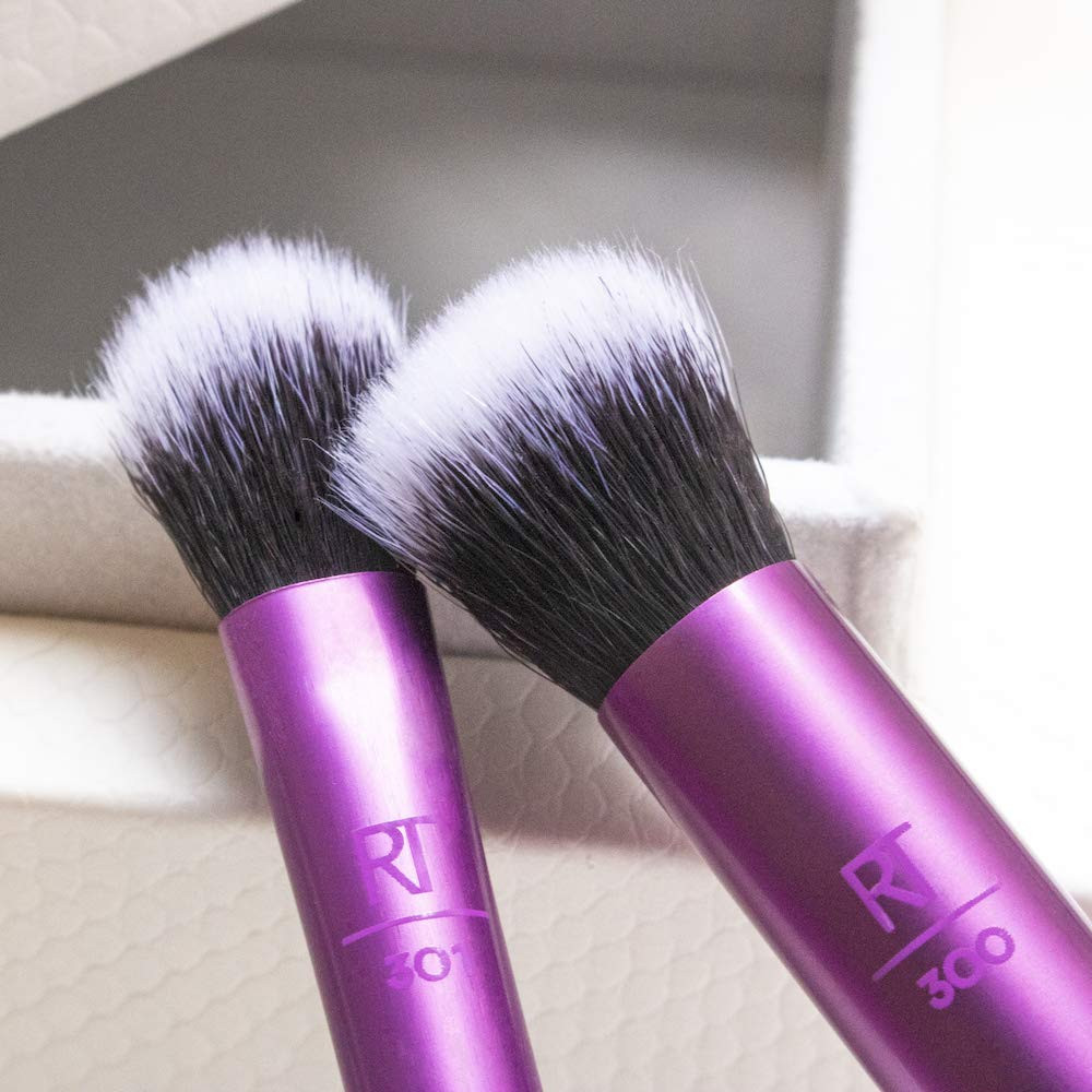 Real Techniques Eyeshadow Makeup Brush Set, Easily Shade and Blend, 2 Count, Packaging and Handle... | Amazon (US)