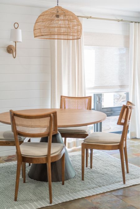 The perfect modern coastal dining space ☀️

Shop our look now ❤️

#LTKsalealert #LTKstyletip #LTKhome