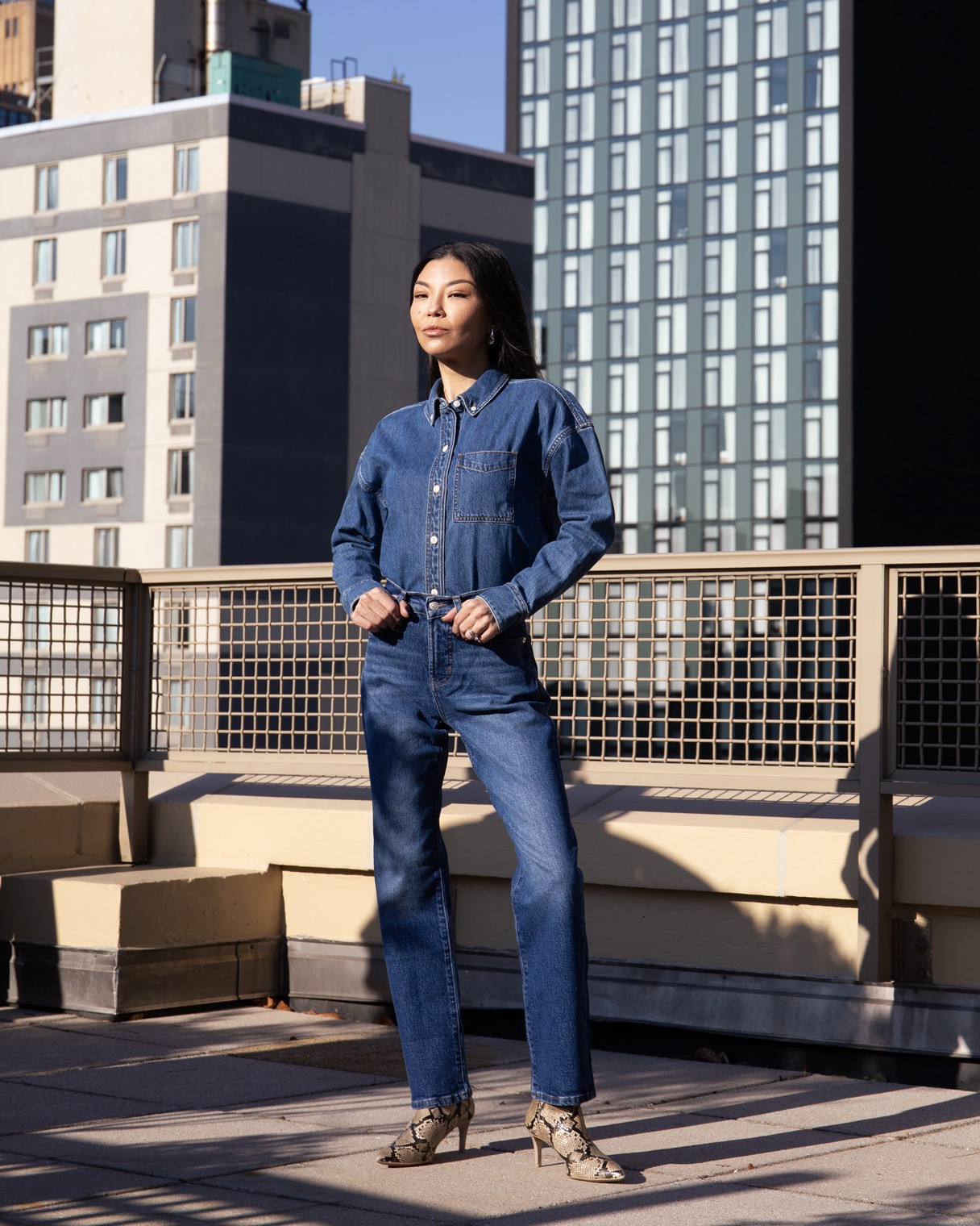 Not All Denim Fits The Same—And On A Petite Frame, The Difference Is Everything.

Straight → Elongates
Wide-Leg → Needs Structure Up Top
Cropped → Works Only If The Break Hits Right

Wearing 3 Styles Here—Linked All + Similar Options. 


#LTKootd #LTKSaleAlert #LTKPetite