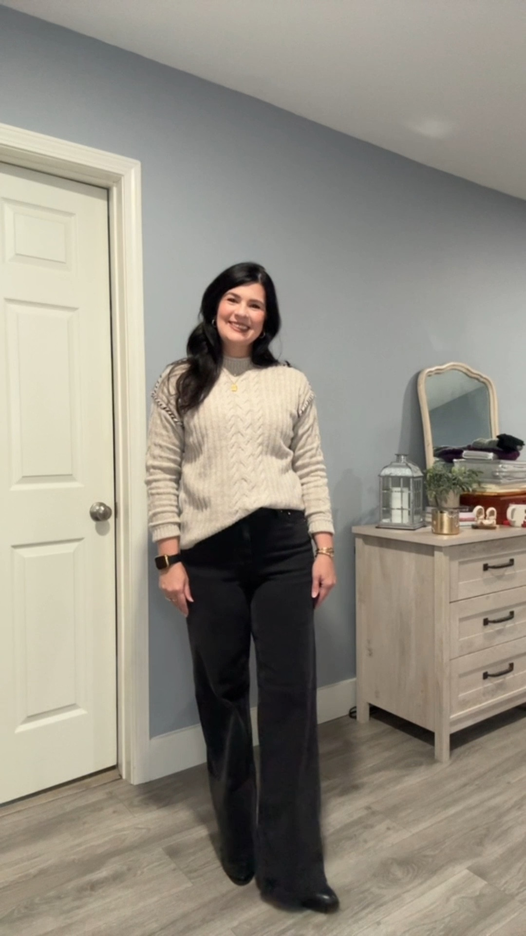 I love a good cable knit sweater!!! Bonus points if it’s neutral and paired with wide leg denim!!! 😍

#LTKootd #LTKOver40 #LTKActive