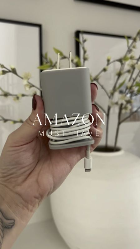 This charging cover is so convenient! It would make the best stocking stuffer! 

Amazon home gadget. Charger. Amazon find 

#LTKVideo #LTKfindsunder50 #LTKhome