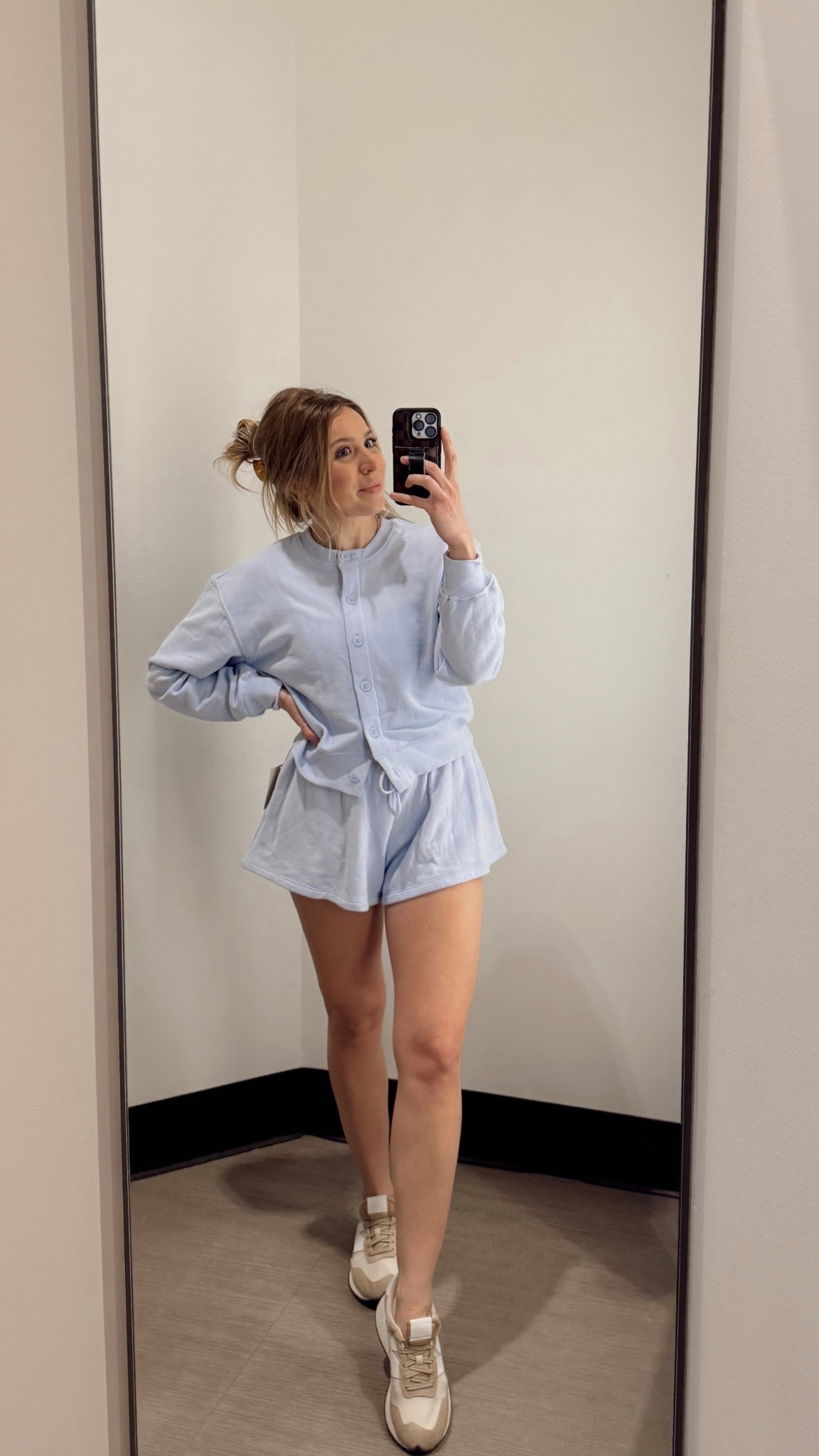 Pastel indigo lounge set with lined shorts - also has pockets! Super thick material! 
Top: (L) 
Shorts (XS) 

#LTKFindsUnder50 #LTKStyleTip #LTKTravel