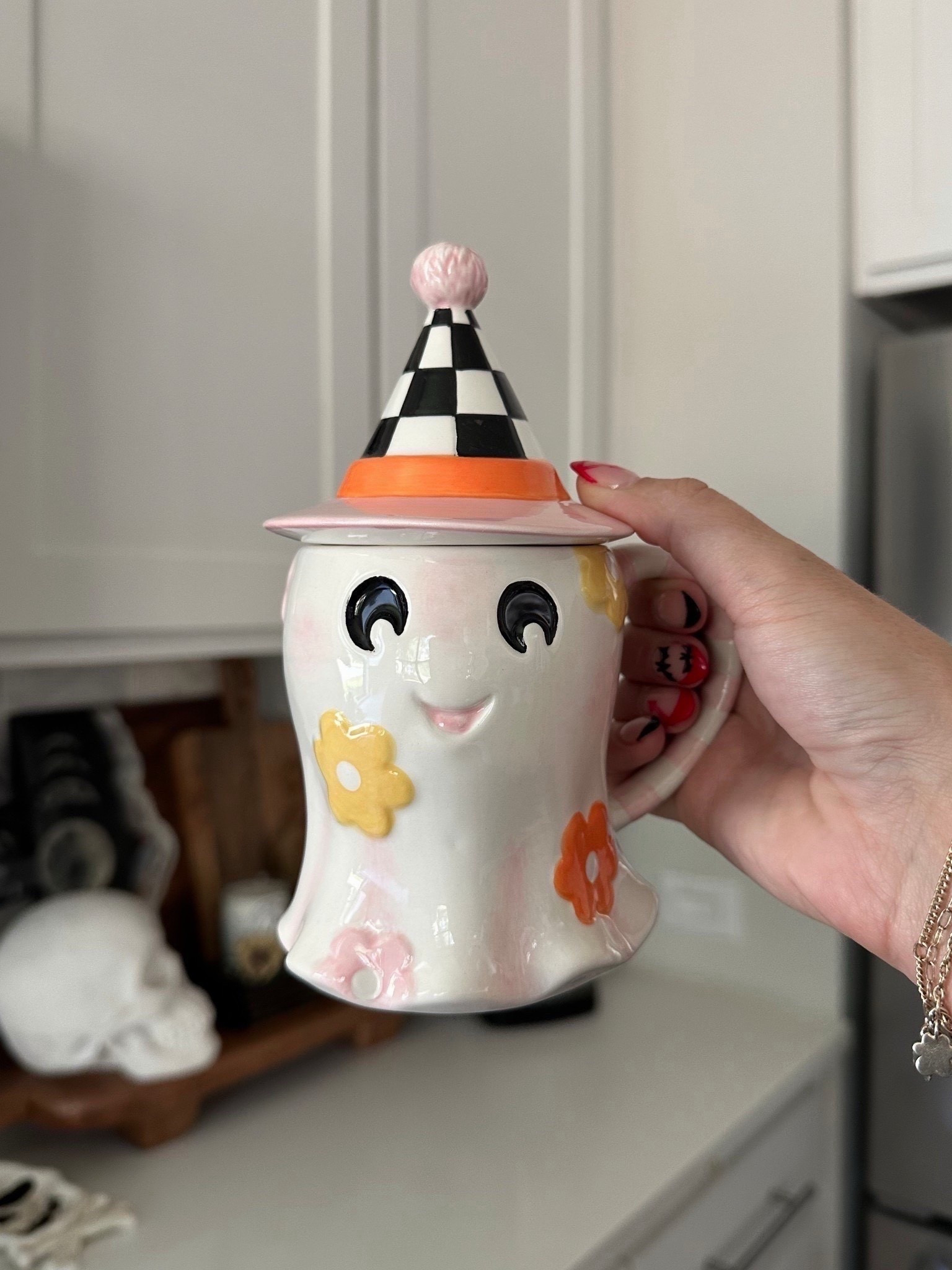 My cute MacKenzie-Childs hocus pocus ghost coffee mug is an extra 25% off sale. Only $26 from $70!

#LTKSaleAlert #LTKSeasonal #LTKHome