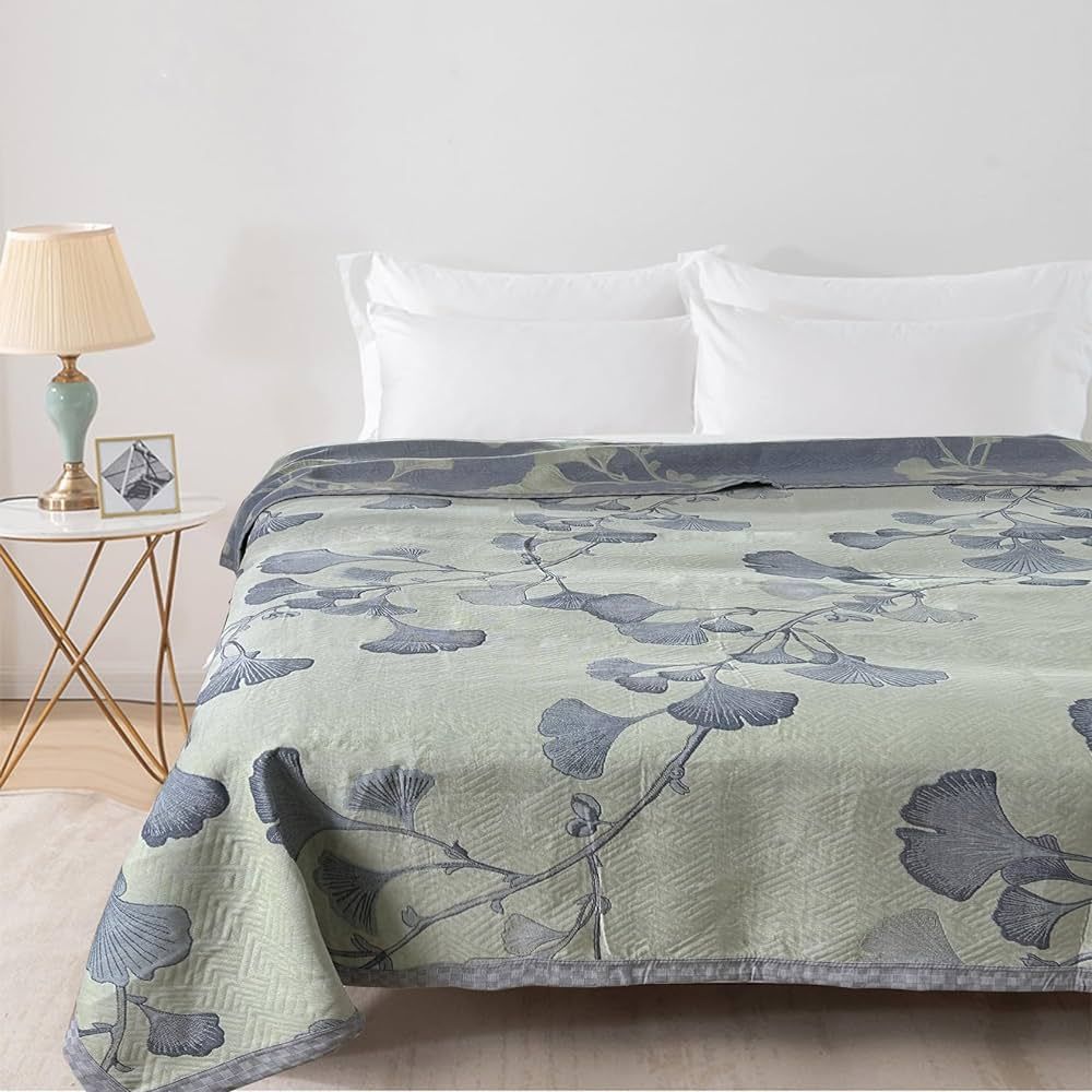 Bifqioy Ginkgo Leaf Cotton Quilt Green Gray Reversible King Size Bedspread Coverlet for All Seaso... | Amazon (US)