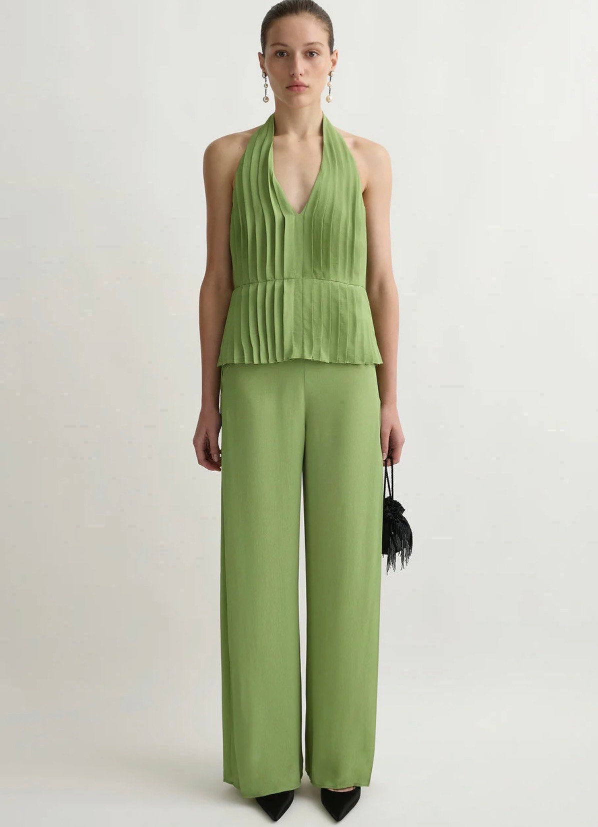 Summer outfit. An elegant, elevated look for a night out.

#LTKootd #LTKgrwm #LTKOver40