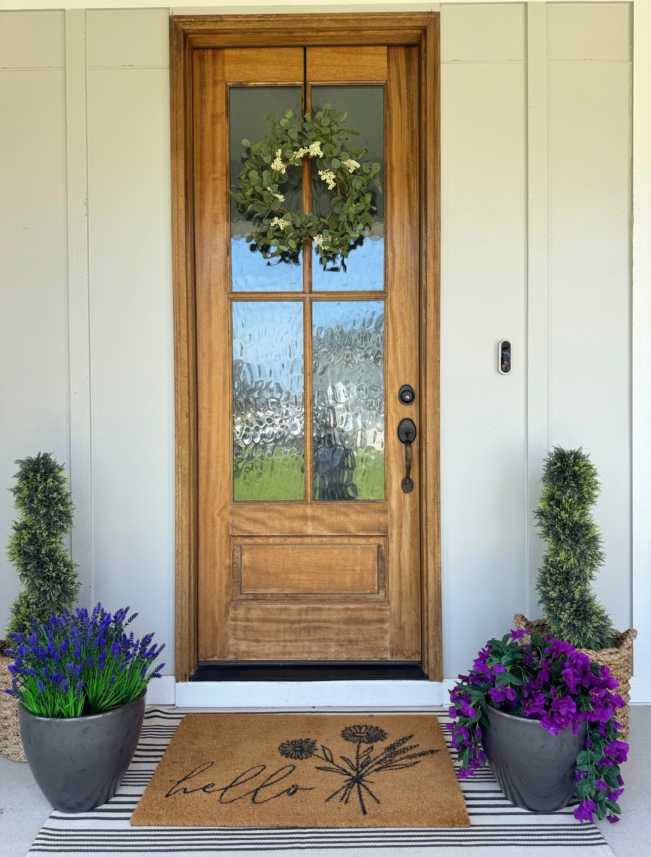 Ready to add some no-maintenance color to your porch this year? I’ve got you with these gorgeous faux florals! 

Multiple color options available! Perfect for your Spring porch and into summer! 

#amazonfinds #founditonamazon #fauxflorals #springporch

#LTKHome

#LTKHome