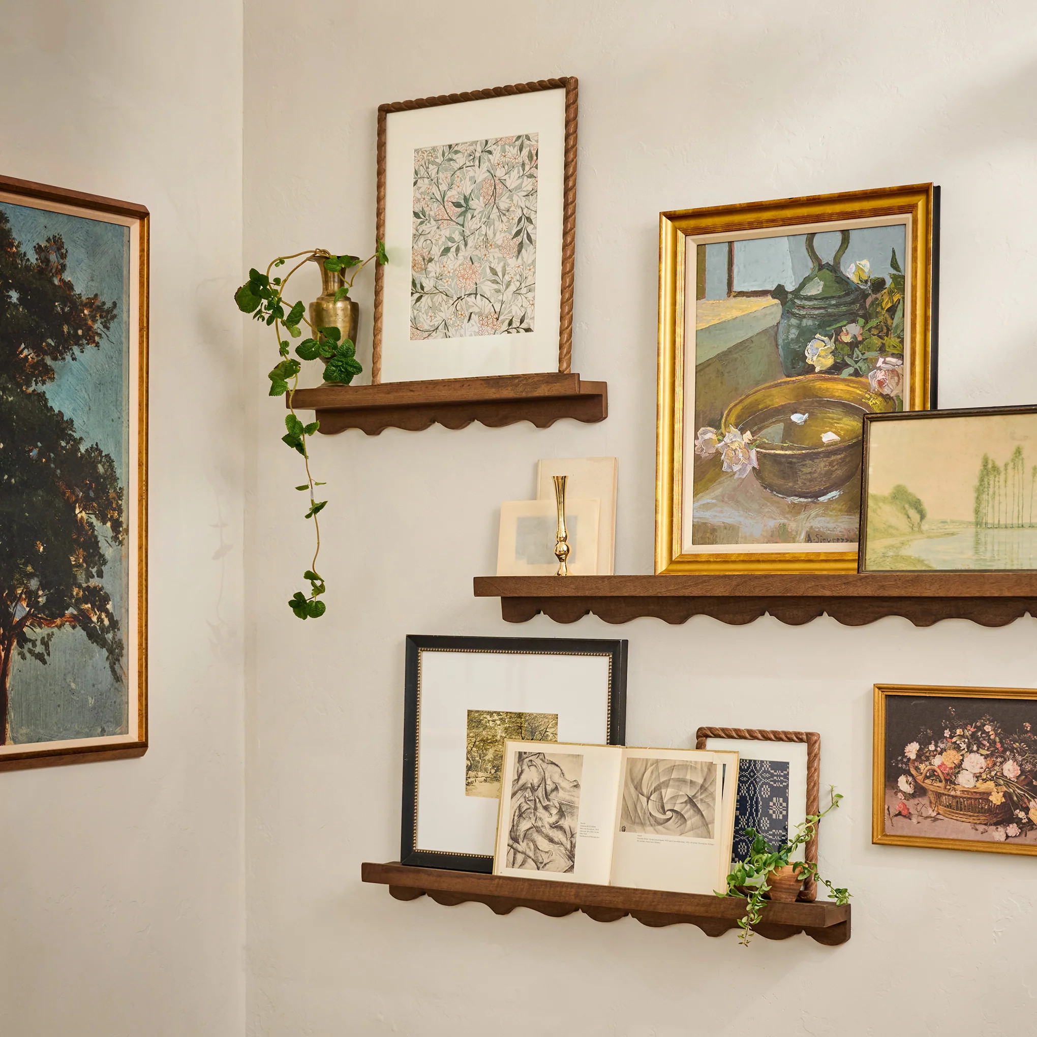 Abigail Vintage Inspired Picture Ledge | Magnolia
