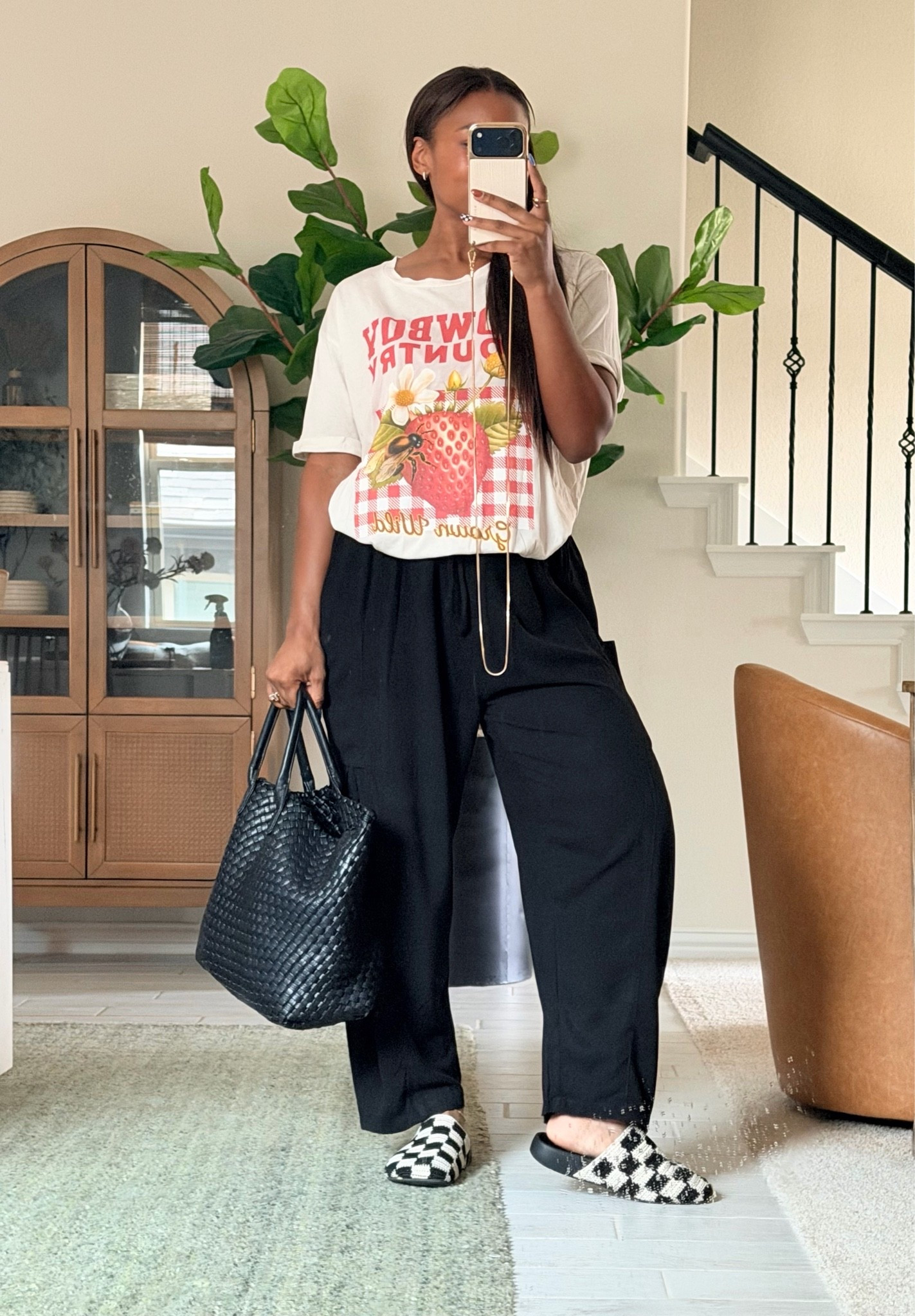 Oversized shirt with baggy pants🍓

#LTKootd #LTKgrwm #LTKmorningroutine