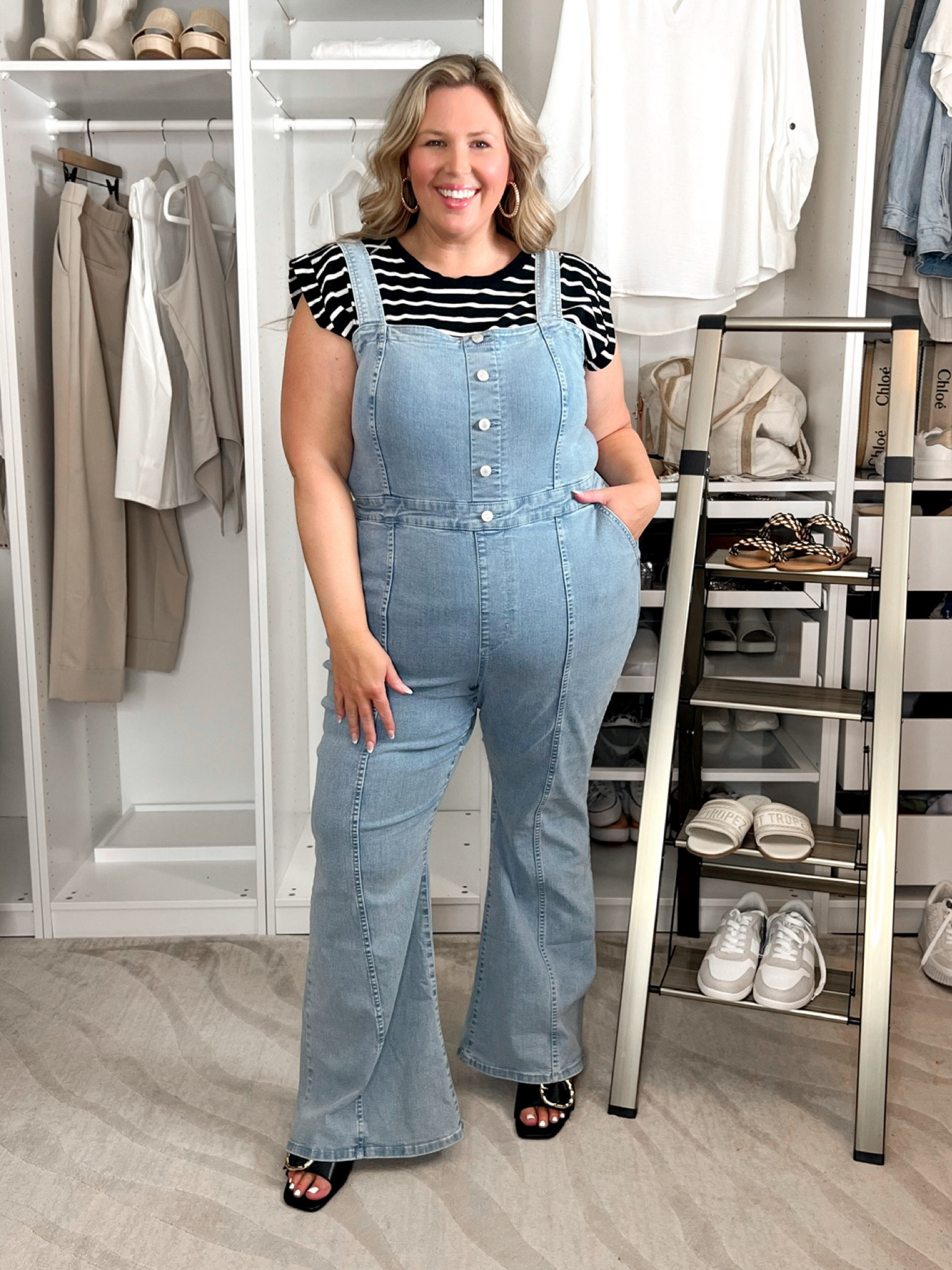 PLUS SIZE T-SHIRT STYLE SESSION

I went out of my comfort zone and tried this pair of button-front overalls and y’all, I was SHOCKED by how much I loved them. I paired this look with a pair of black sandals. 

#LTKSeasonal #LTKSummerSales #LTKPlusSize