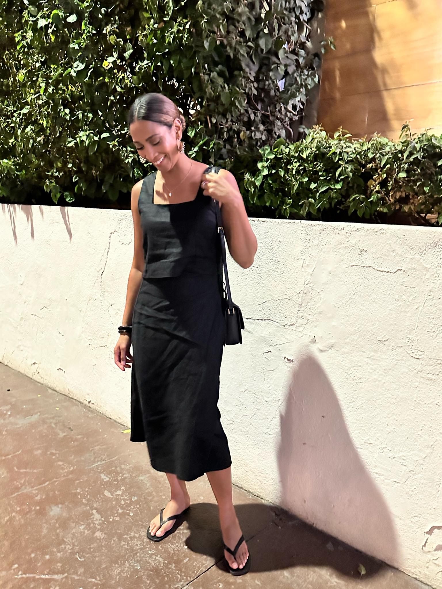 MATCHING LINEN SET//this cropped top and wrap skirt is so good for summer!! Wear together or as separates for endless outfit options!! All fit true to size.



#LTKStyleTip #LTKOver40 #LTKTravel