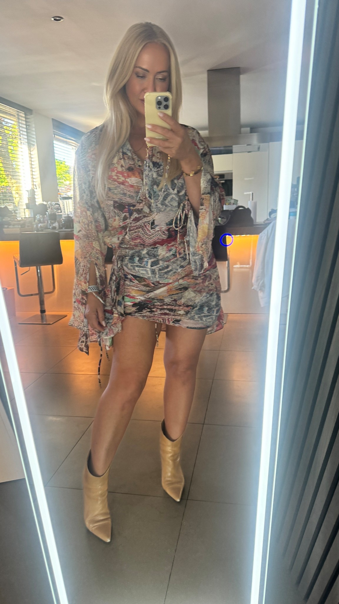 H&M studio resorts collection draped mini skirt & wrapped blouse - wearing medium in both 😍

#hm #hmoutfit #resort #hmstudioresort #hmstudio

#LTKover50style #LTKsummer