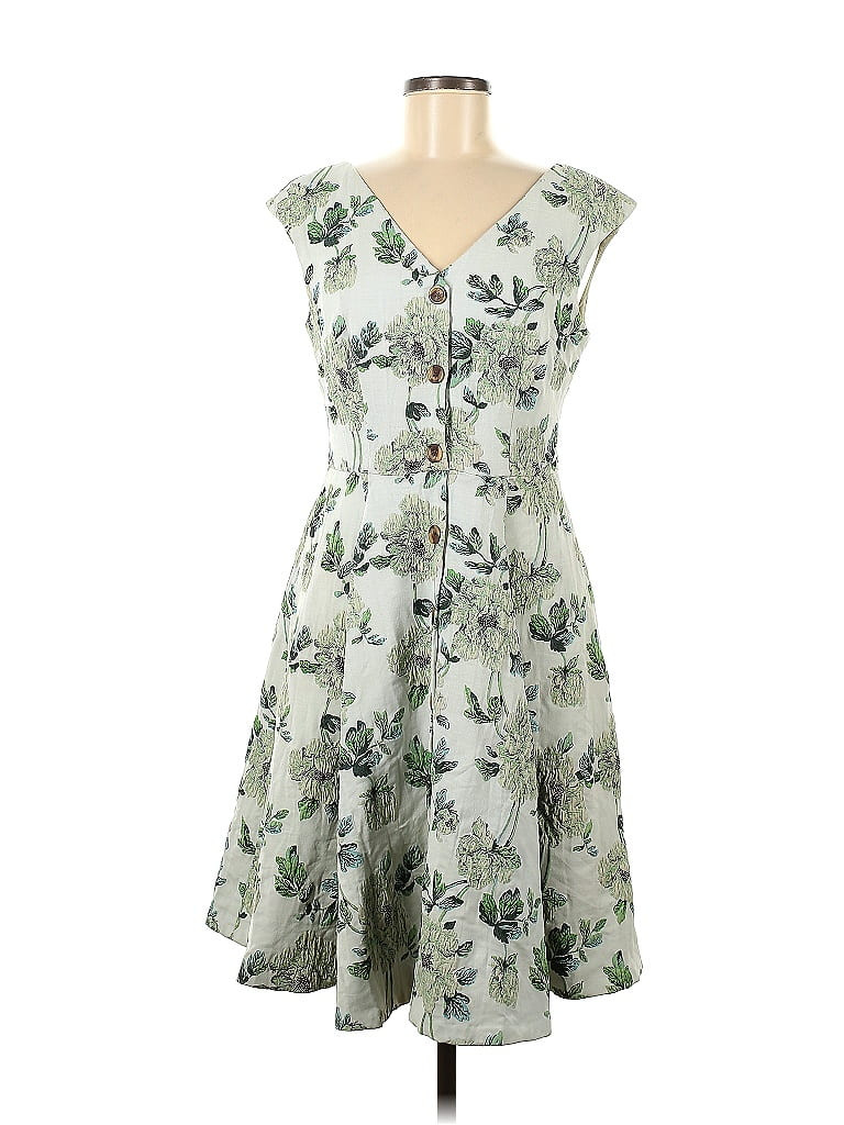 Gal Meets Glam Casual Dress - A-Line: Gray Floral Dresses - Used - Size 8 | ThredUp